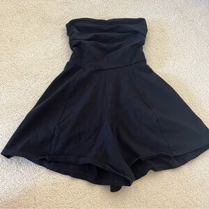 Express Elegant Black Strapless Outfit